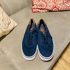 Vans core classic navy blue